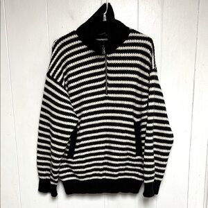Equipment Bowee Half Zip Sweater In Black White Striped Wool Cashmere Size M